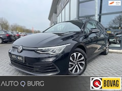 Volkswagen Golf - 2.0 TDI Life Business | Automaat | Stoelverwarming | Camera | Climate | LMV | PDC | Navi |