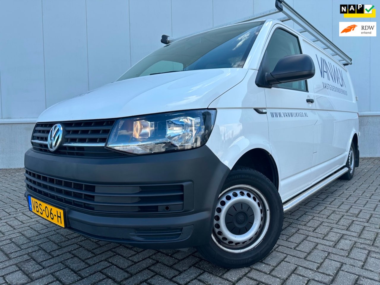 Volkswagen Transporter - 2.0 TDI L2H1 3 zits NL auto..... - AutoWereld.nl