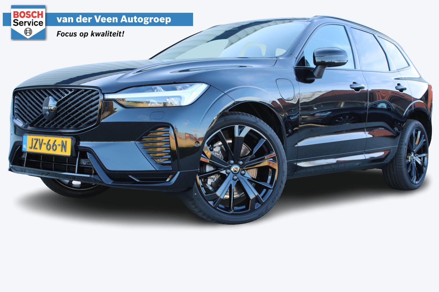 Volvo XC60 - 2.0 T6 Plug-in hybrid AWD Ultra Black Edition | 2 jaar fabrieks garantie | NIEUW! | Massag - AutoWereld.nl