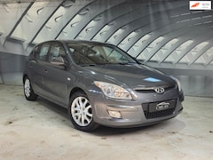 Hyundai i30 - 1.6i Dynamic Luxe Trekhaak
