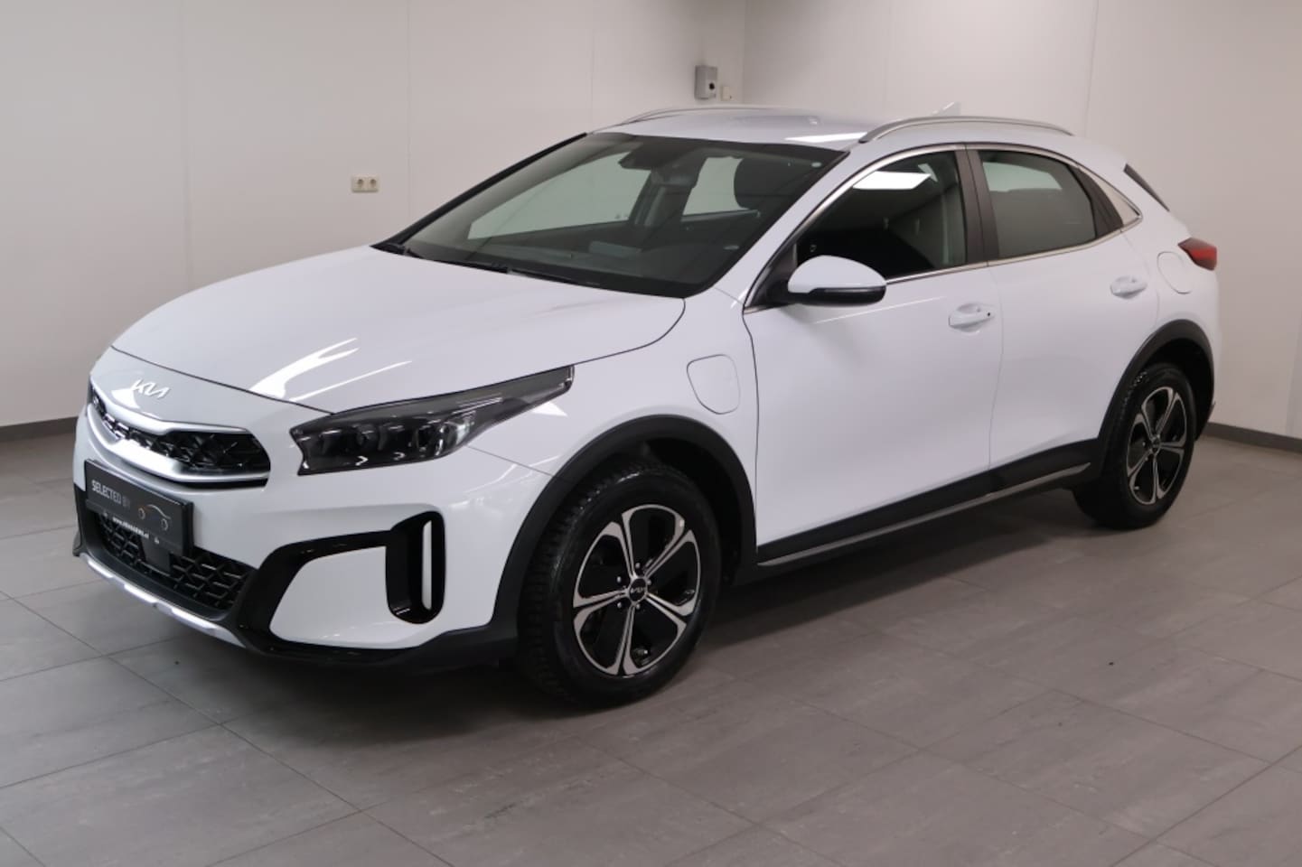 Kia XCeed - 1.6 GDi PHEV DynamicLine 1.6 GDi PHEV Dynamicline - AutoWereld.nl