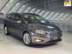 Ford Focus Wagon - 1.0 First Edition nwe koppeling en distributie