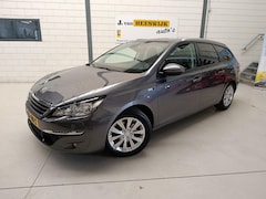 Peugeot 308 SW - 1.2 PureTech Style AIRCO | AUDIO | LMV | CV OP AFSTAND | NAVI | CRUISE CONTROL | PDC | PAN