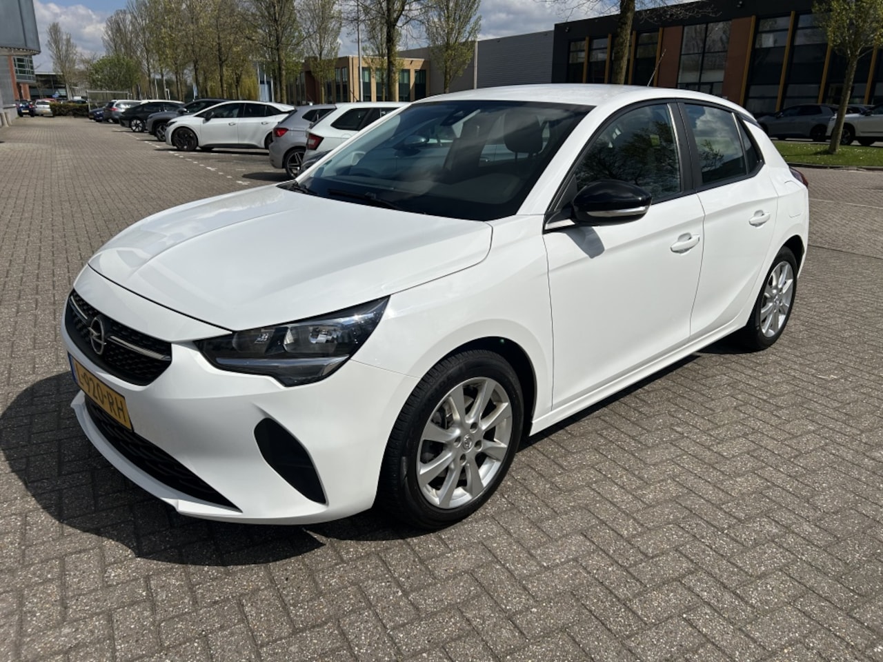 Opel Corsa - 1.2 Edition CAMERA CARPLAY NAVI CRUISE NAP! - AutoWereld.nl