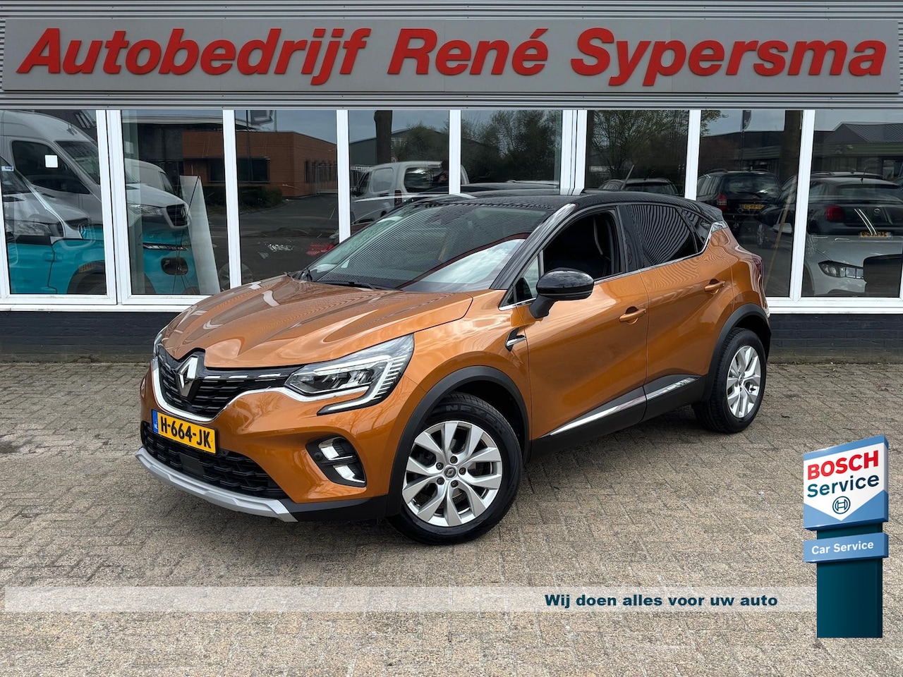 Renault Captur - 1.3 TCe 130 Intens | Sfeerverlichting | Automaat | Parkeer camera | Keyless - AutoWereld.nl