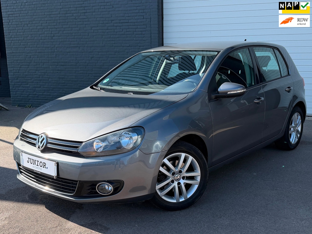 Volkswagen Golf - 1.2 TSI Highline AUTOMAAT/CRUISE/CLIMA/RIEMVV/NAP - AutoWereld.nl
