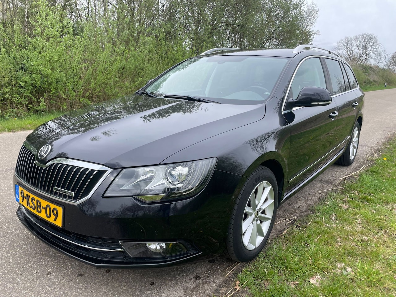 Skoda Superb Combi - 1.6 TDI Ambition Business 1.6 TDI Ambition Business - AutoWereld.nl