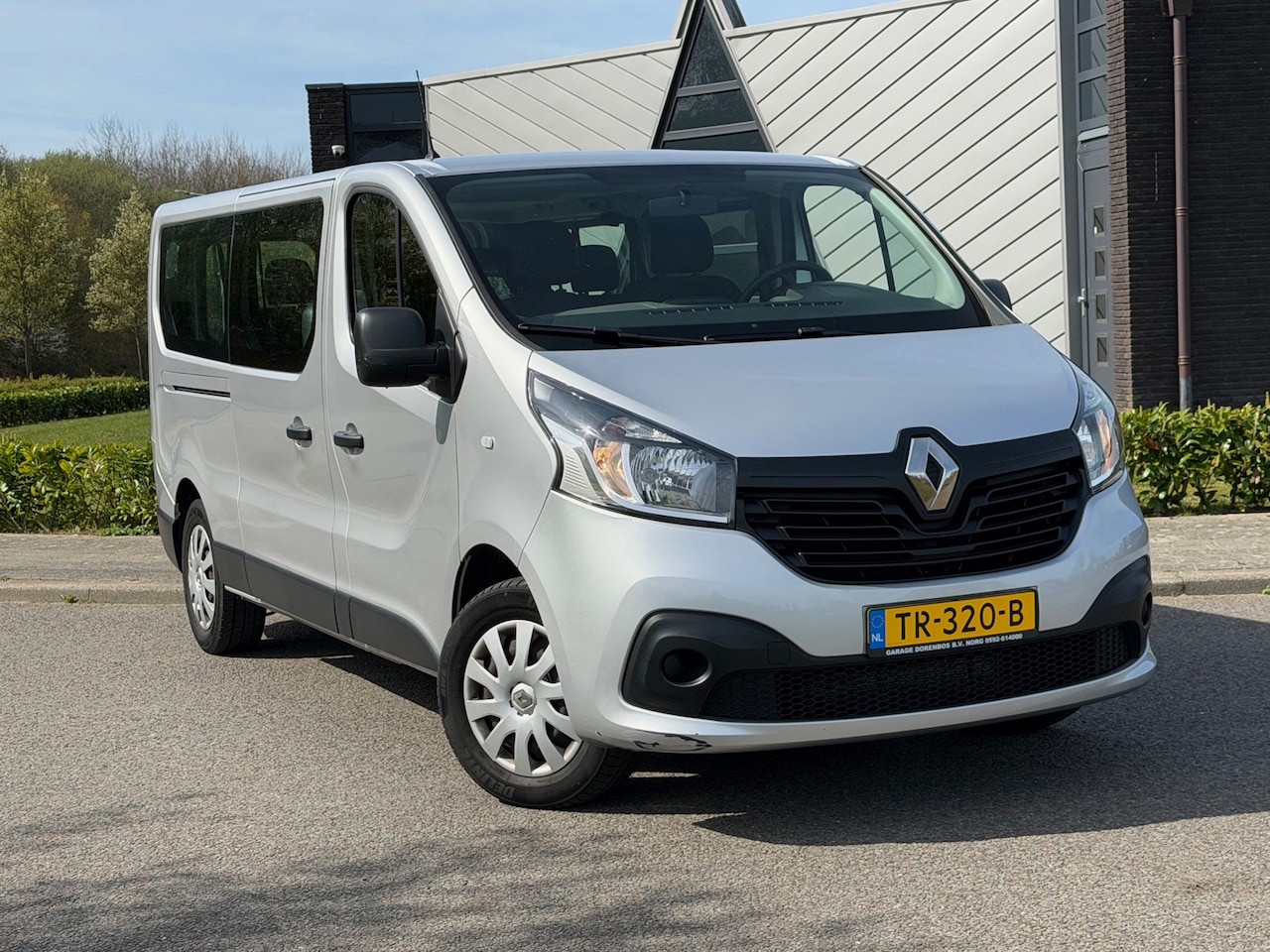 Renault Trafic Passenger - 1.6 dCi L2H1| Airco | Cruise | Radio | 9 persoons | - AutoWereld.nl