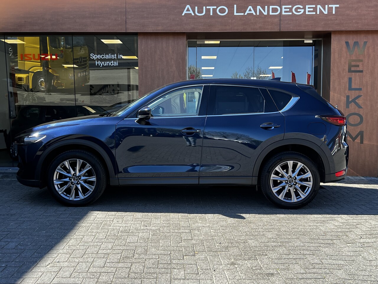 Mazda CX-5 - 2.0 SkyActiv-G 165 Business Luxury | Carplay | Bose audio | Trekhaak | DAB | 360 Camera | - AutoWereld.nl