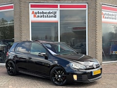 Volkswagen Golf - 2.0 GTD DSG 5 Drs - Dynaudio - Open dak - Keyless - Vol opties - 2010