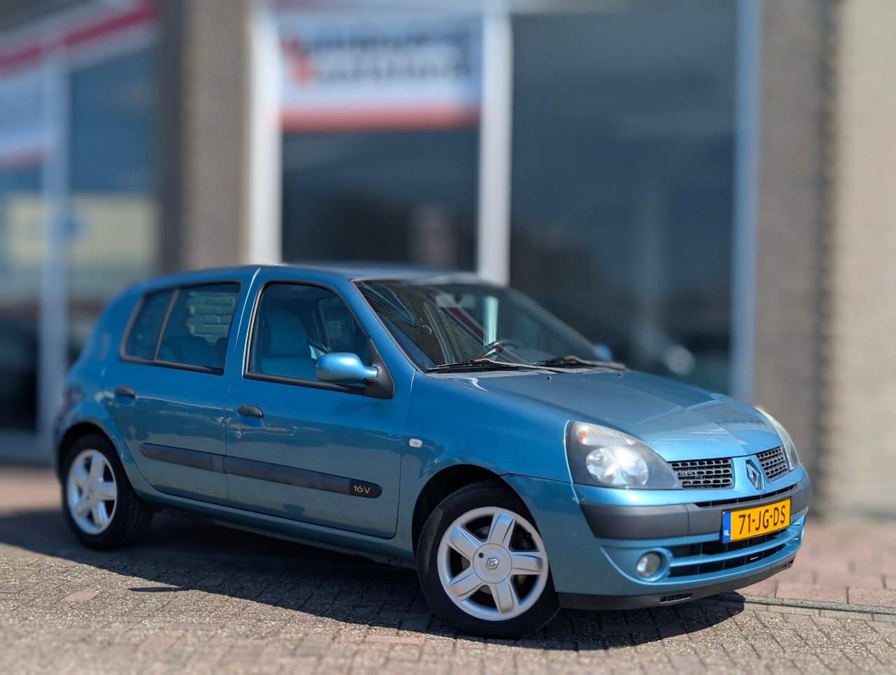 Renault Clio - 1.2-16V Dynamique - apk t/m 3-4-27 - AutoWereld.nl
