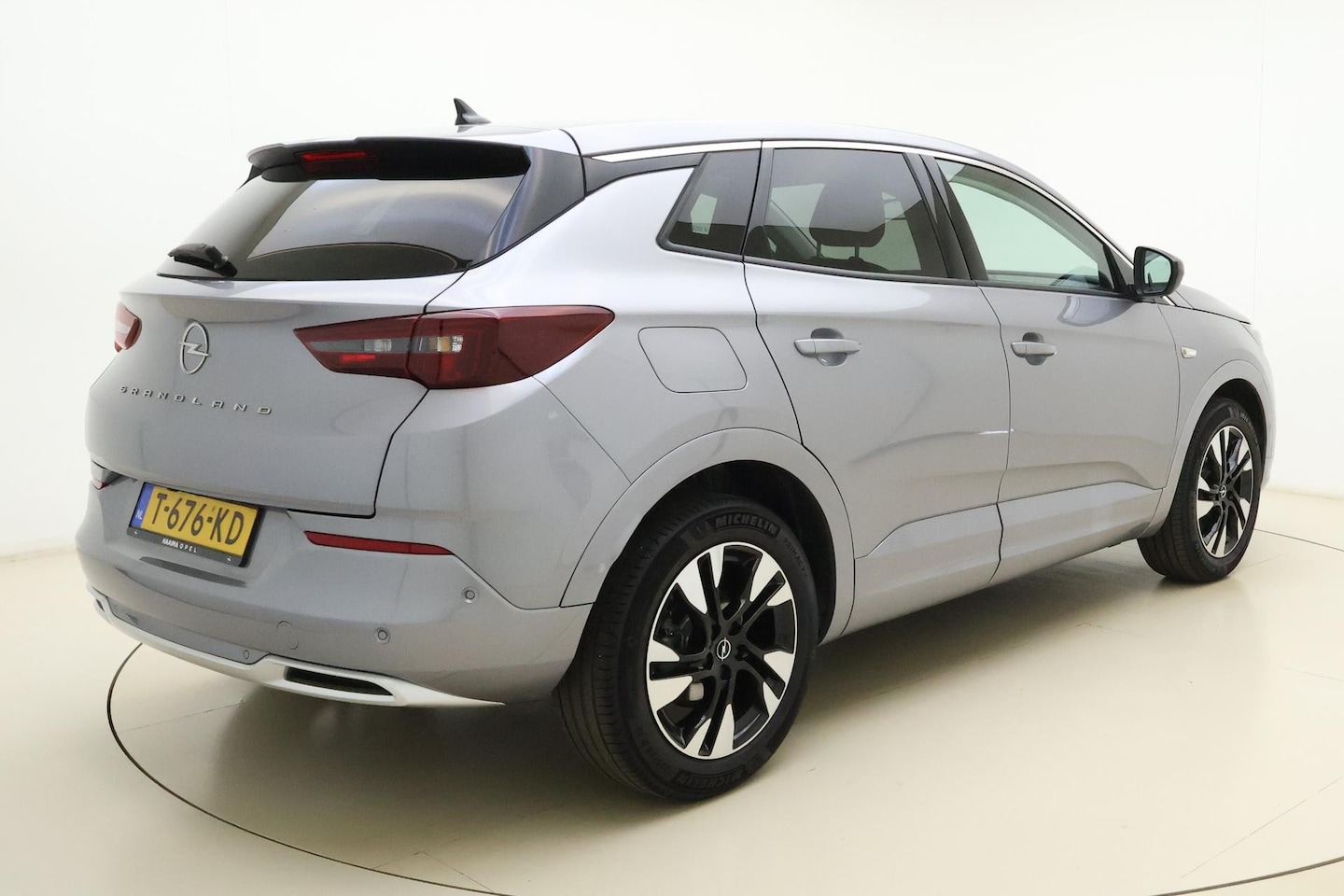 Opel Grandland - 1.2 Turbo Level 3 | Adaptive Cruise Control | Stoelverwarming | Verwarmd stuurwiel | Navig - AutoWereld.nl