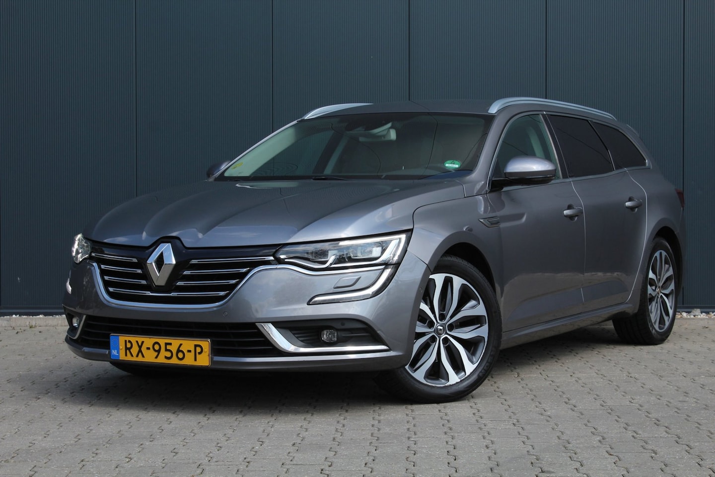 Renault Talisman Estate - 1.5 dCi Intens | 4 Control | Stoel / Stuurverwarming | Navigatie | Clima / Cruise control - AutoWereld.nl