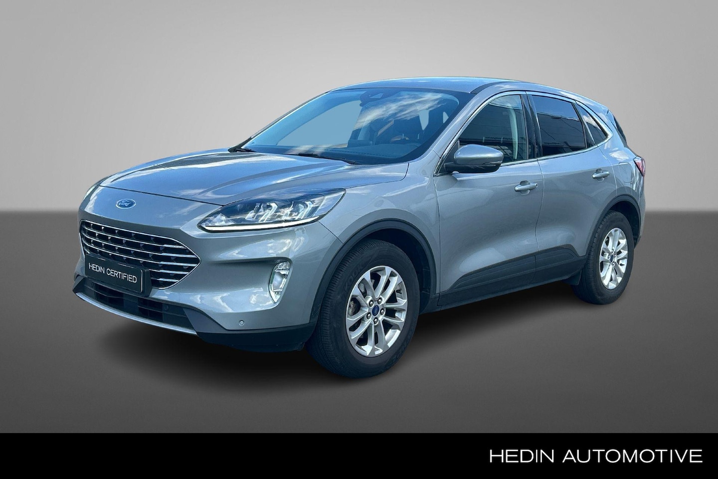 Ford Kuga - 1.5 EcoBoost Titanium | Elektrisch Wegklapbare Trekhaak | Winter Pack | 1800kg Trekgewicht - AutoWereld.nl