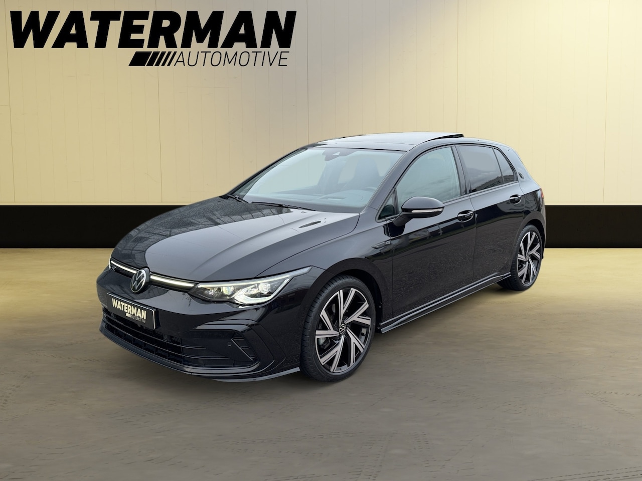 Volkswagen Golf - 1.5 eTSI DSG 2X R-Line PANO/KEYLESS/H&K/IQ/HEAD-UP/18"INCH/TREKHAAK/BTW! - AutoWereld.nl