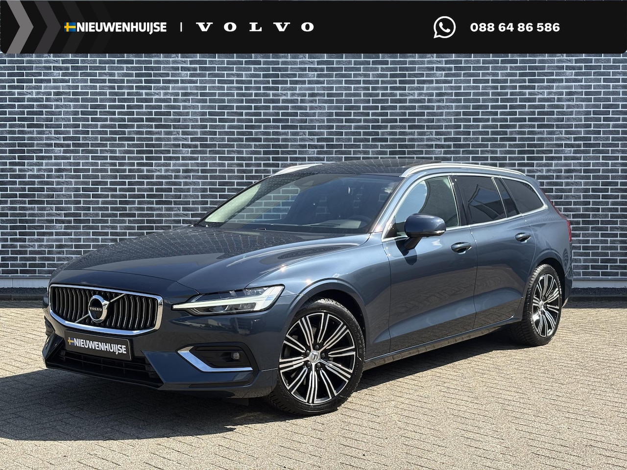 Volvo V60 - 2.0 B3 Inscription | Head-up Display | Panoramadak | Trekhaak | 360 Graden Camera | Harman - AutoWereld.nl