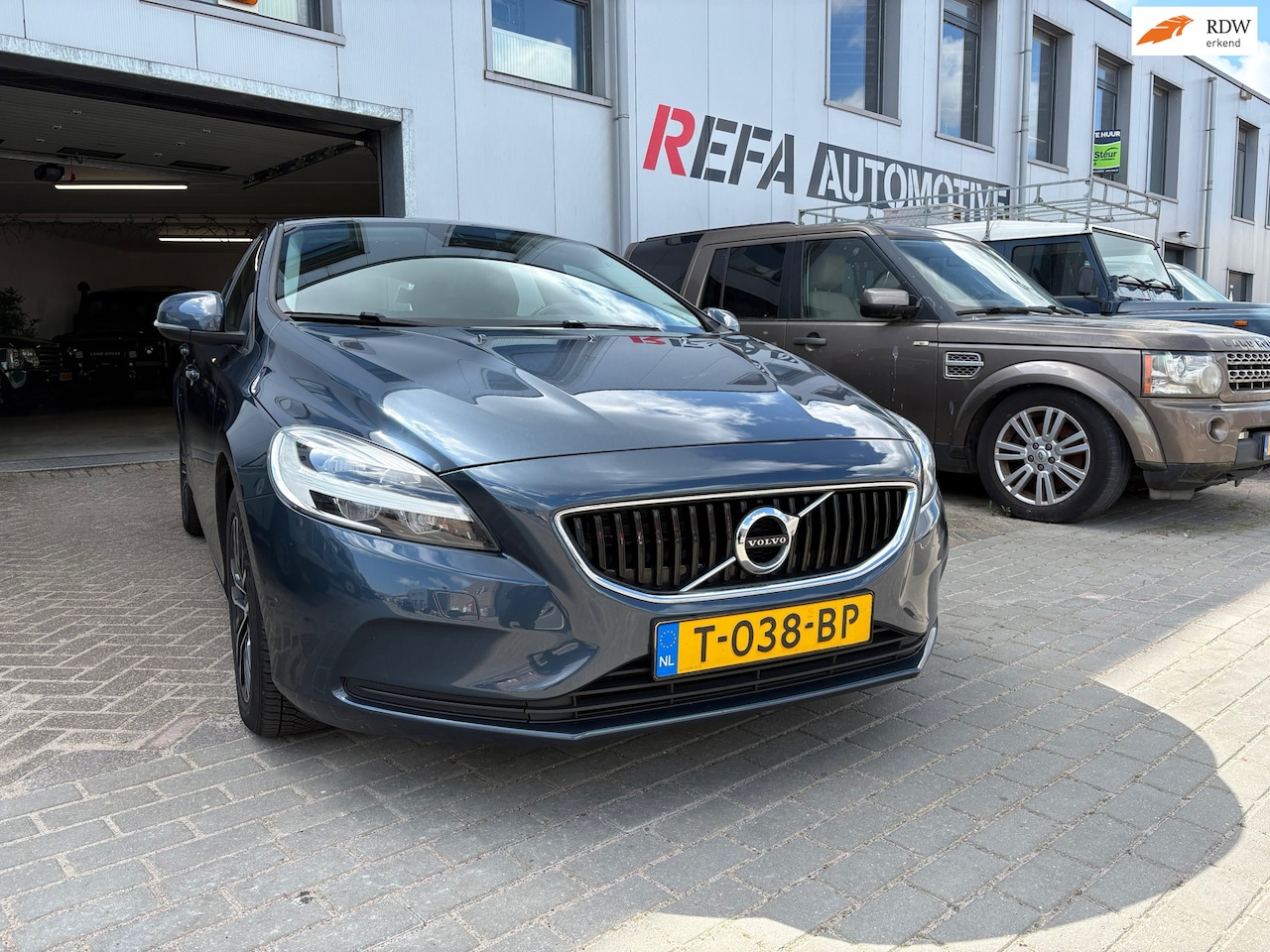 Volvo V40 - 1.5 T2 Inscription 1.5 T2 Inscription - AutoWereld.nl