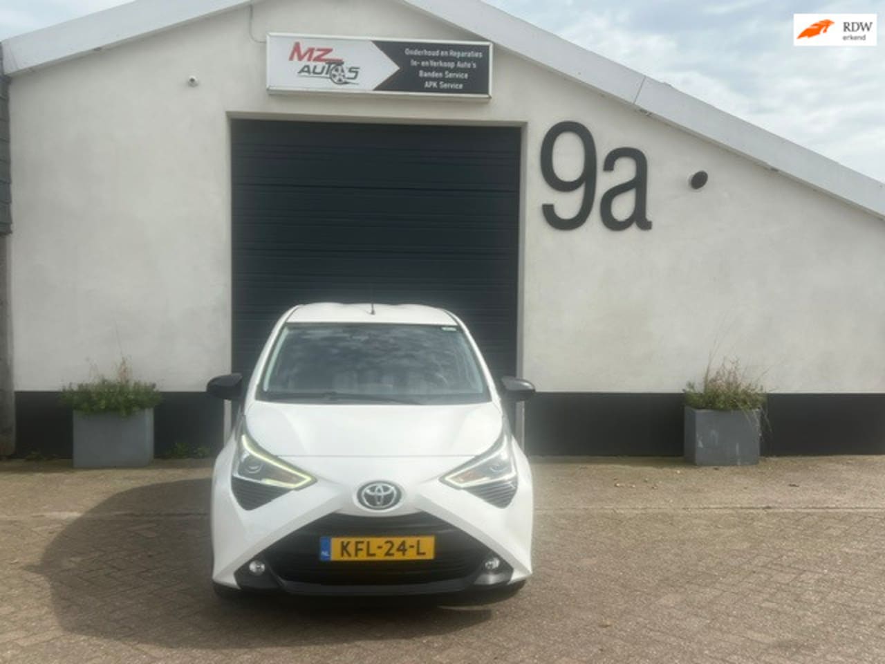 Toyota Aygo - 1.0 VVT-i x-play 1.0 VVT-i x-play - AutoWereld.nl