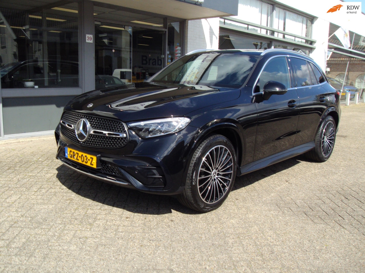 Mercedes-Benz GLC-klasse - 300 4MATIC AMG Line 300 4MATIC AMG Line - AutoWereld.nl