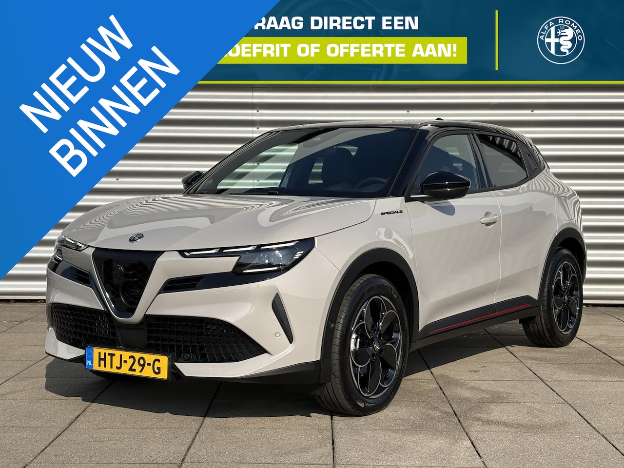 Alfa Romeo Junior - 1.2 Turbo Hybrid Ibrida Speciale Achteruitrijcamera | Adaptive Cruise Controle | Navigatie - AutoWereld.nl