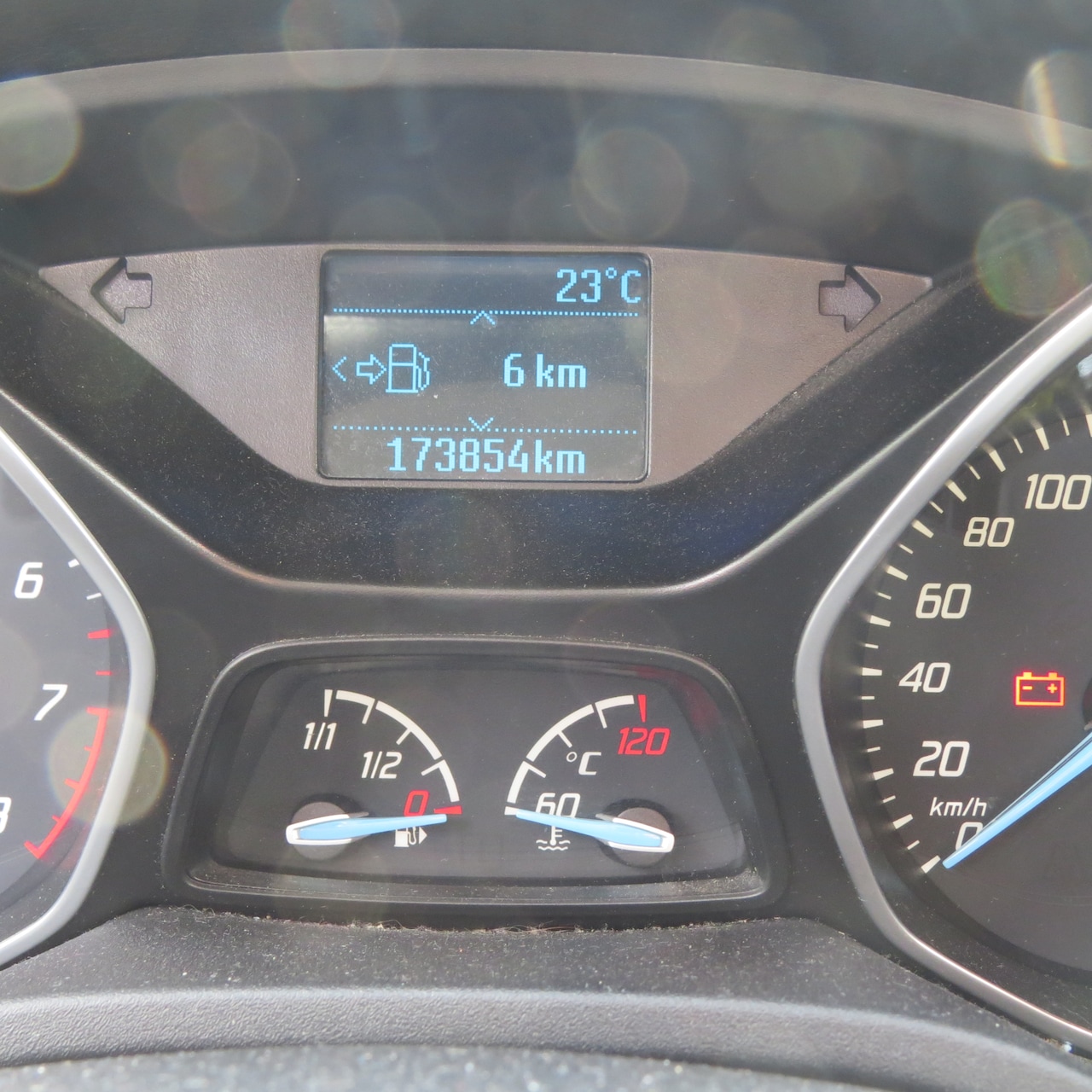 Ford Focus Wagon - 1.6 TI-VCT Trend