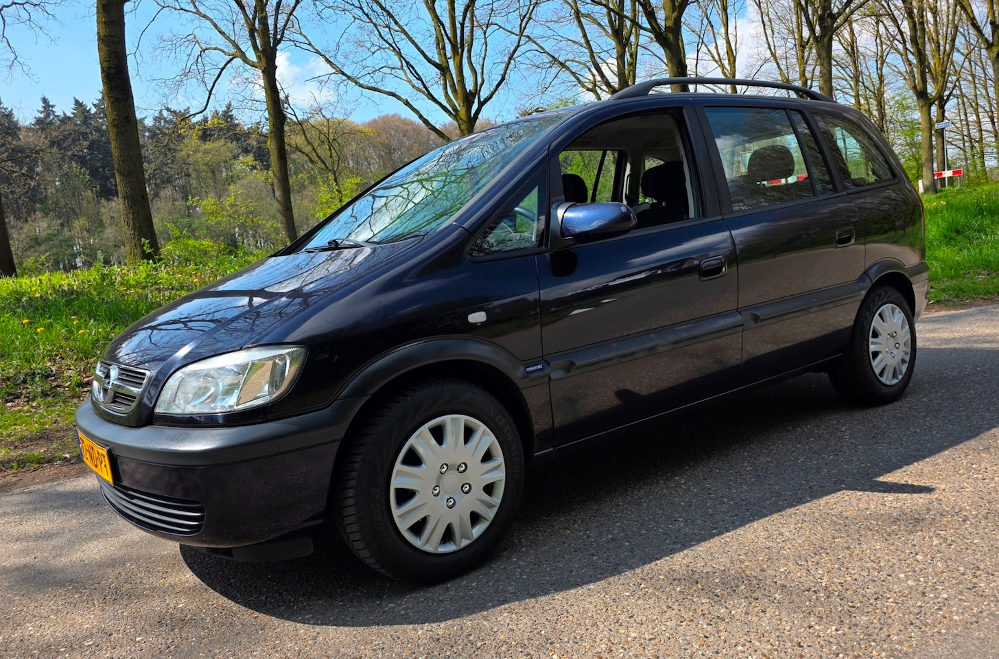 Opel Zafira - 1.8-16V Airco - 7 Persoons - APK T/M 14-04-2027 - AutoWereld.nl