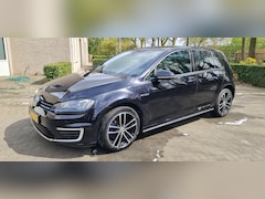 Volkswagen Golf - 1.4 TSI GTE