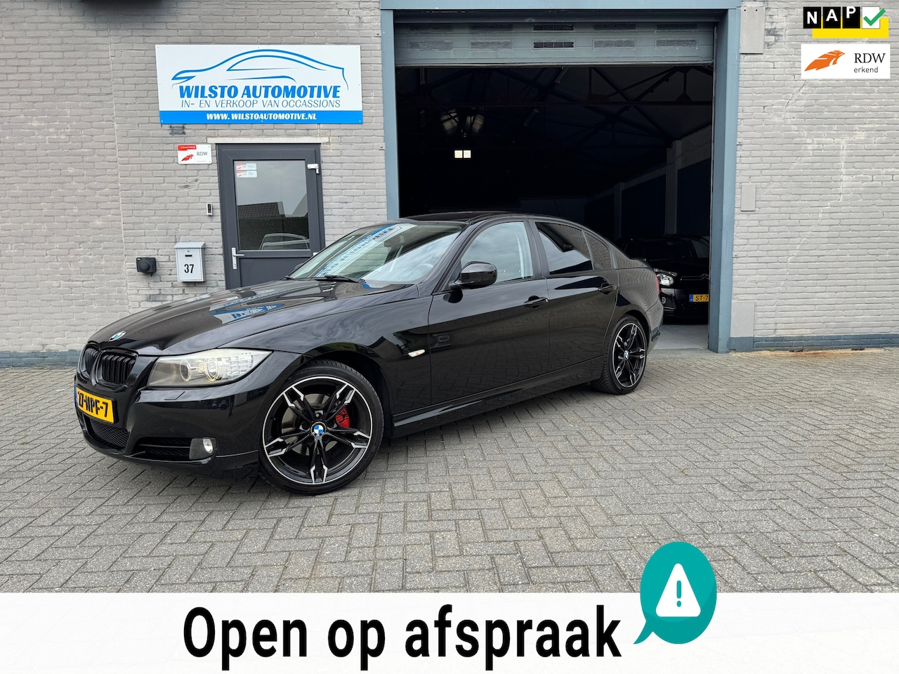 BMW 3-serie - 318i Business Line*2e-Eig*NAP*Rijklaar*Garantie*Historie - AutoWereld.nl