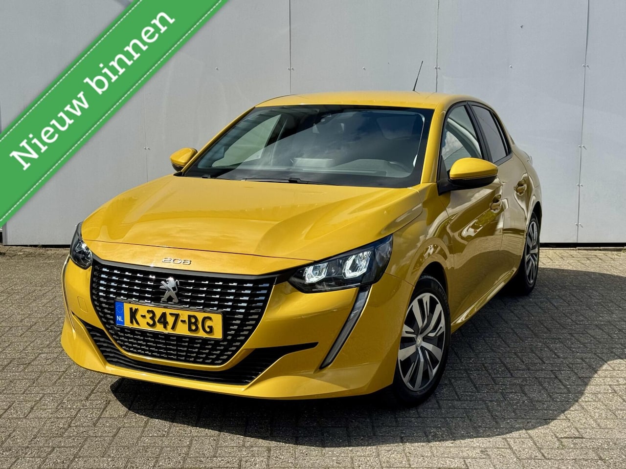 Peugeot 208 - 1.2 PureTech Active | Trekhaak | Dealer onderhouden - AutoWereld.nl