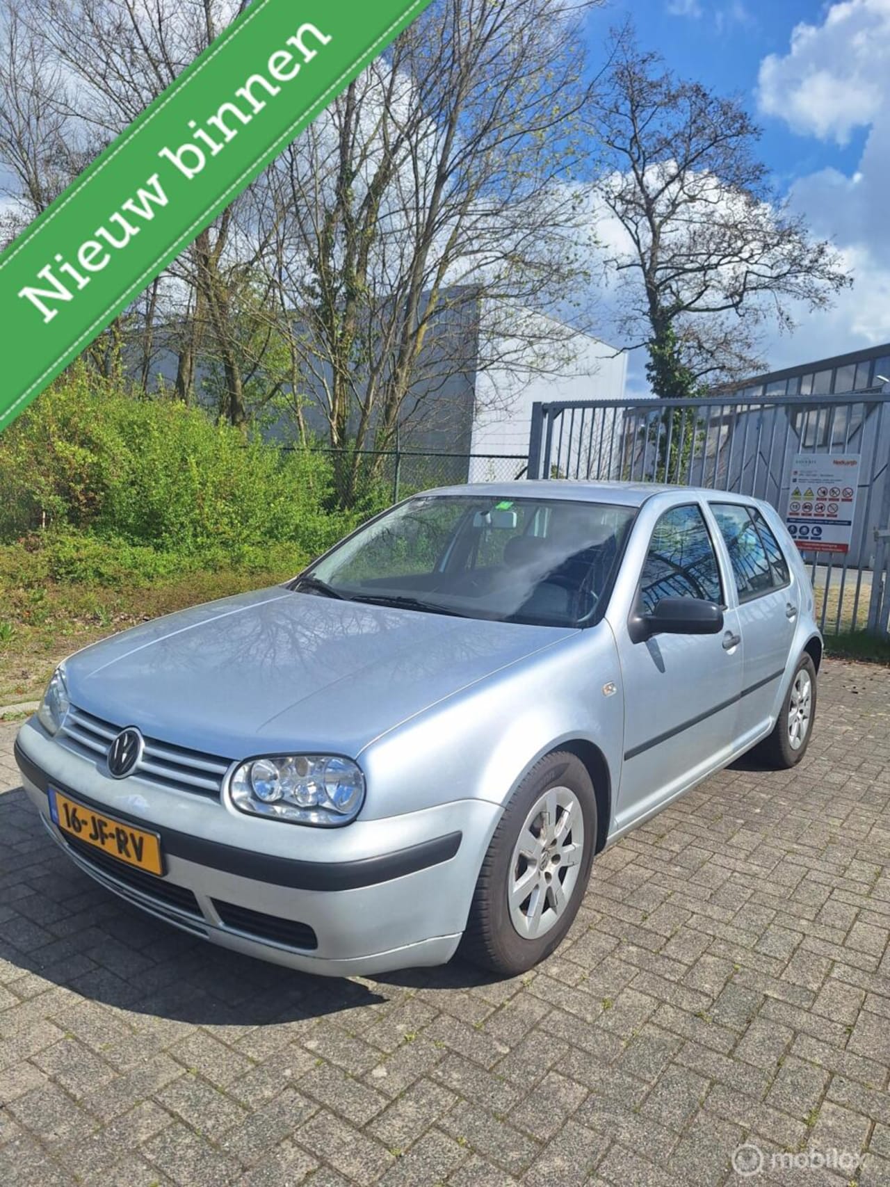 Volkswagen Golf - 1.4-16V Comfortline 1.4-16V Comfortline - AutoWereld.nl