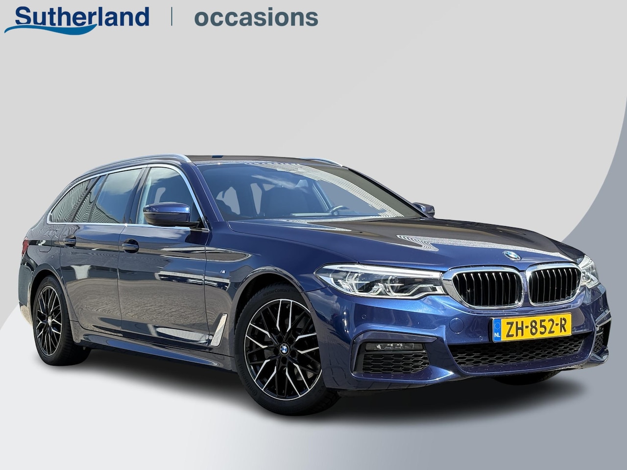 BMW 5-serie Touring - 520i High Executive Edition | M Sportpakket | Camera - AutoWereld.nl