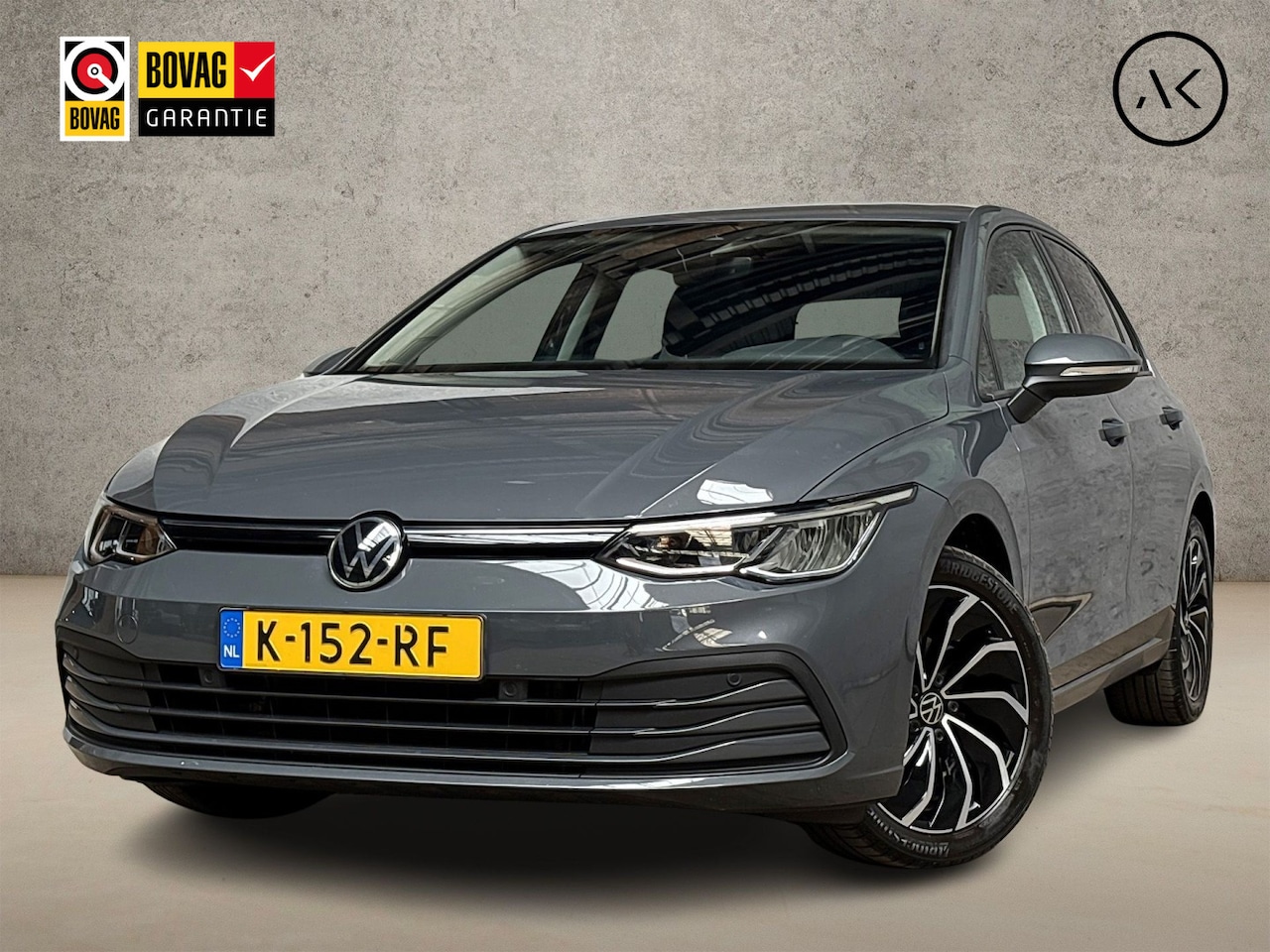 Volkswagen Golf - 1.0 TSI Sport (APPLE CARPLAY, GROOT NAVI, KEYLESS, LM VELGEN, PARKEERSENSOREN, SPORTSTOELE - AutoWereld.nl