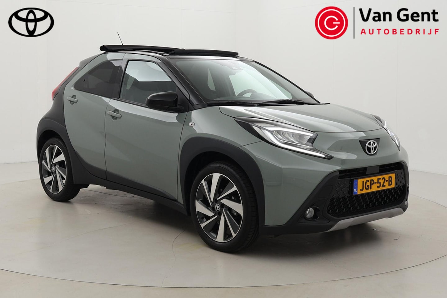 Toyota Aygo X - 1.0 VVT-i S-CVT Envy | Elektrisch vouwdak | Apple Carplay / Android Auto | LED | Parkeerse - AutoWereld.nl