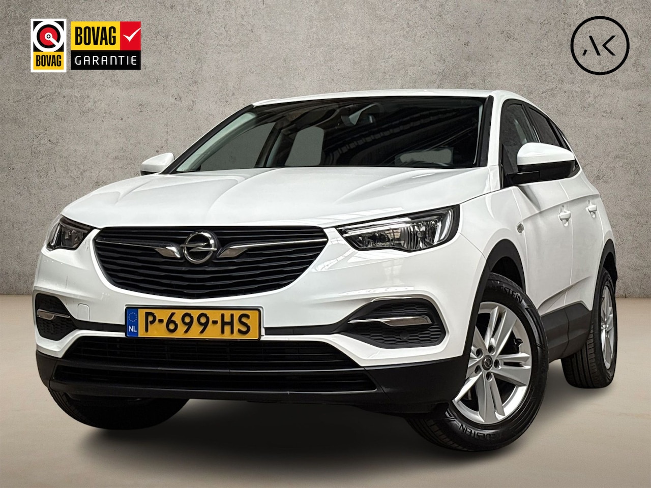 Opel Grandland X - 1.2 Turbo Sport (APPLE CARPLAY, NAVIGATIE, CLIMATE, STUUR/STOELVERWARMING, SPORTSTOELEN, G - AutoWereld.nl