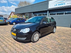 Volkswagen Polo - 1.4-16V Trendline Nieuwe apk airco