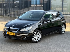 Peugeot 308 - 1.2 PureTech Style / NAP / PANO / APK