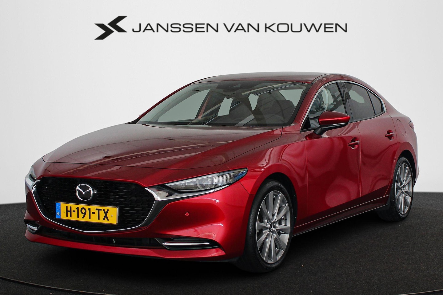 Mazda 3 - 2.0 e-SkyActiv-X M Hybrid 180 Luxury Trekhaak Leder Stuur-Stoelverwarming Camera BOSE - AutoWereld.nl
