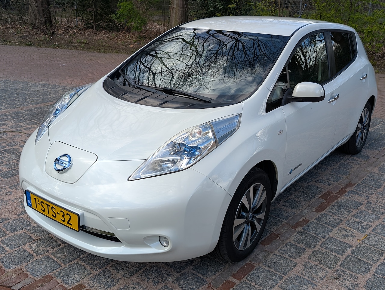 Nissan LEAF - Tekna - AutoWereld.nl