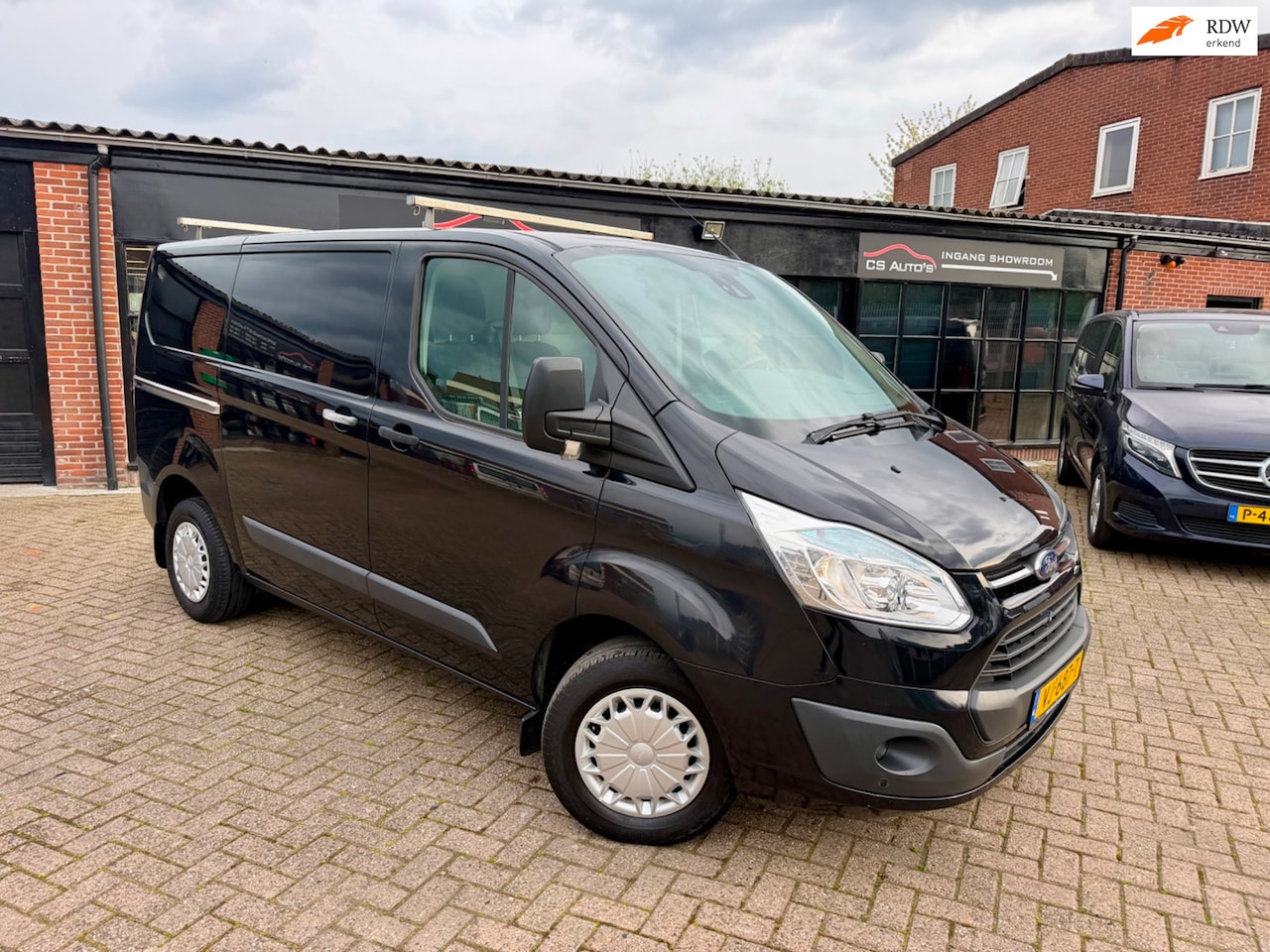 Ford Transit Custom - 270 2.2 TDCI 125pk|airco|cruise.control|navi|camera - AutoWereld.nl