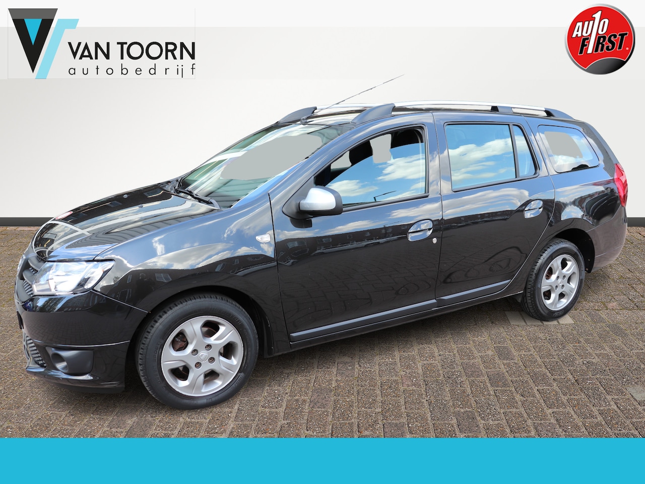 Dacia Logan MCV - 0.9 TCe 10th Anniversary Dealer onderhouden, ruime auto, trekhaak, lage km stand. - AutoWereld.nl