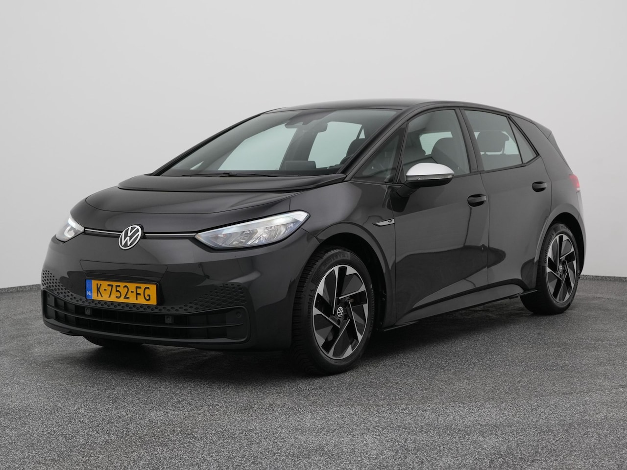 Volkswagen ID.3 - First 58 kWh | ADAPTIVE | STOEL- EN STUURVERW. - AutoWereld.nl