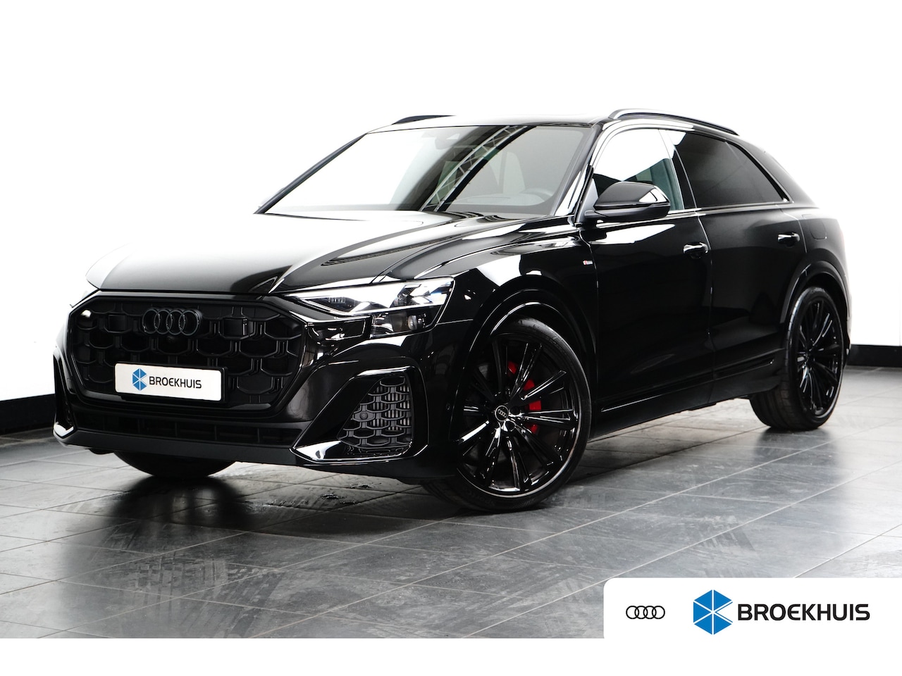 Audi Q8 - 60 TFSI e quattro Pro Line S Competition 490PK |  Trekhaak | Panorama Dak | Stoelverwarmin - AutoWereld.nl