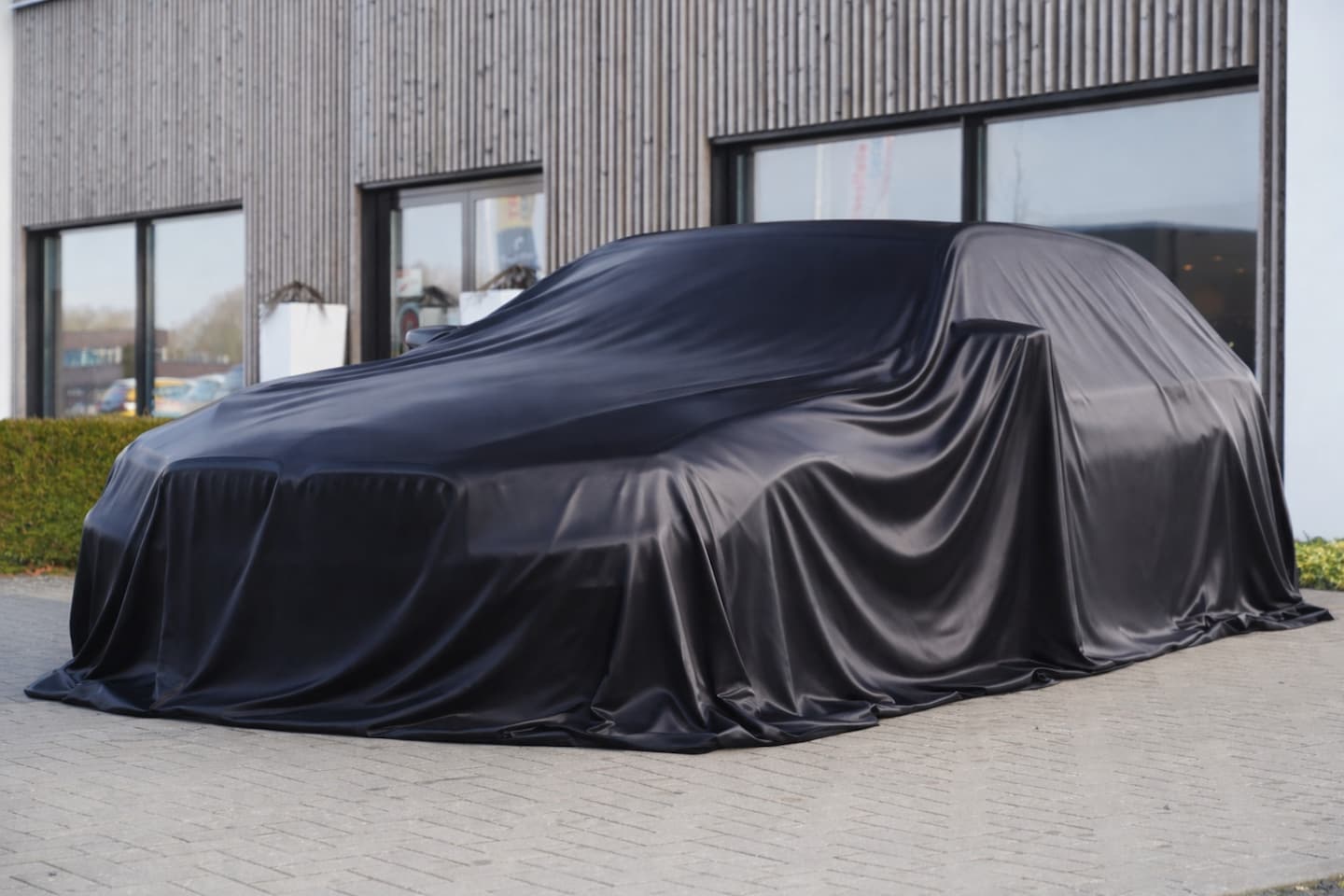 Volvo XC60 - 2.0 T6 Plug-in hybrid AWD Plus Dark Long Range | Harman Kardon | Elektrische verstelbare v - AutoWereld.nl