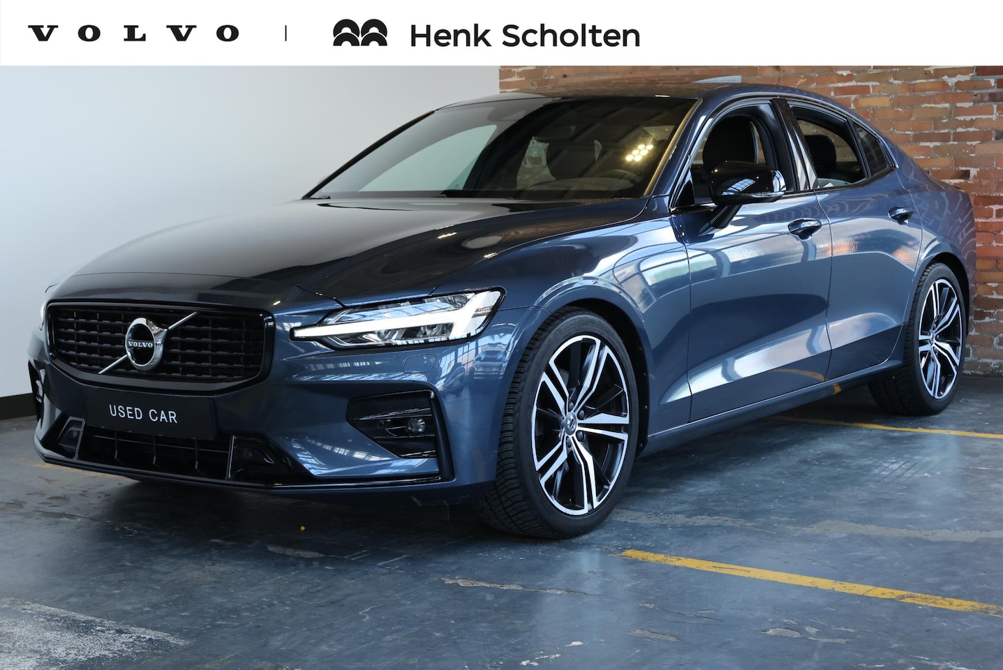 Volvo S60 - B3 R-Design | Panoramadak | Stoelverwarming | Adaptive Cruise Control | Parkeerverwarming - AutoWereld.nl