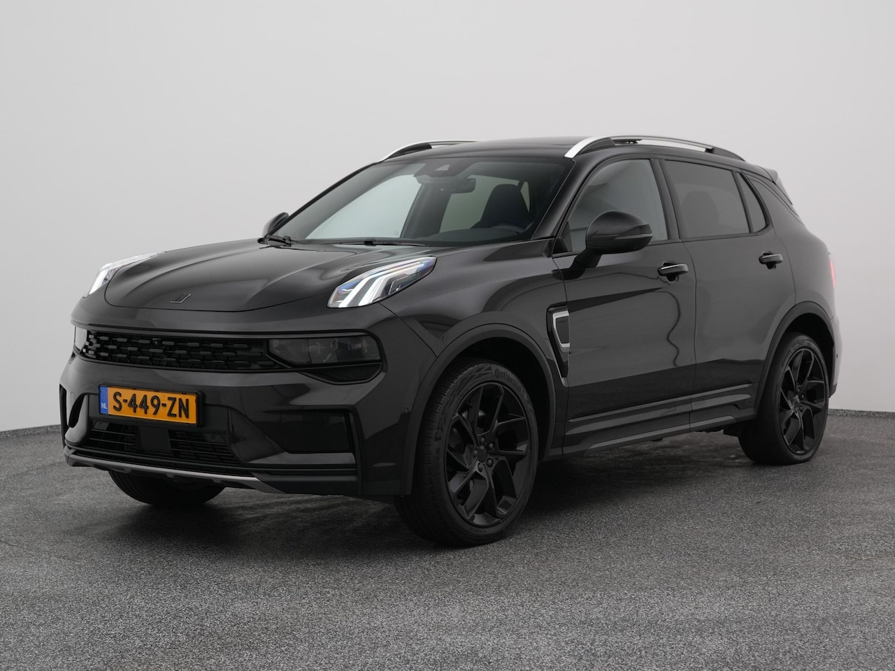 Lynk & Co 01 - 1.5 Plug-in Hybrid | 360° | BLACK | ZWARTE HEMEL | NLD AUTO - AutoWereld.nl