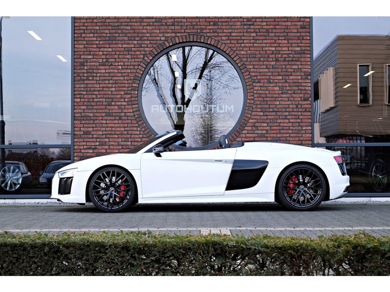 Audi R8 Spyder - 5.2 V10 Quattro virtual sportabgas, LM20 - AutoWereld.nl