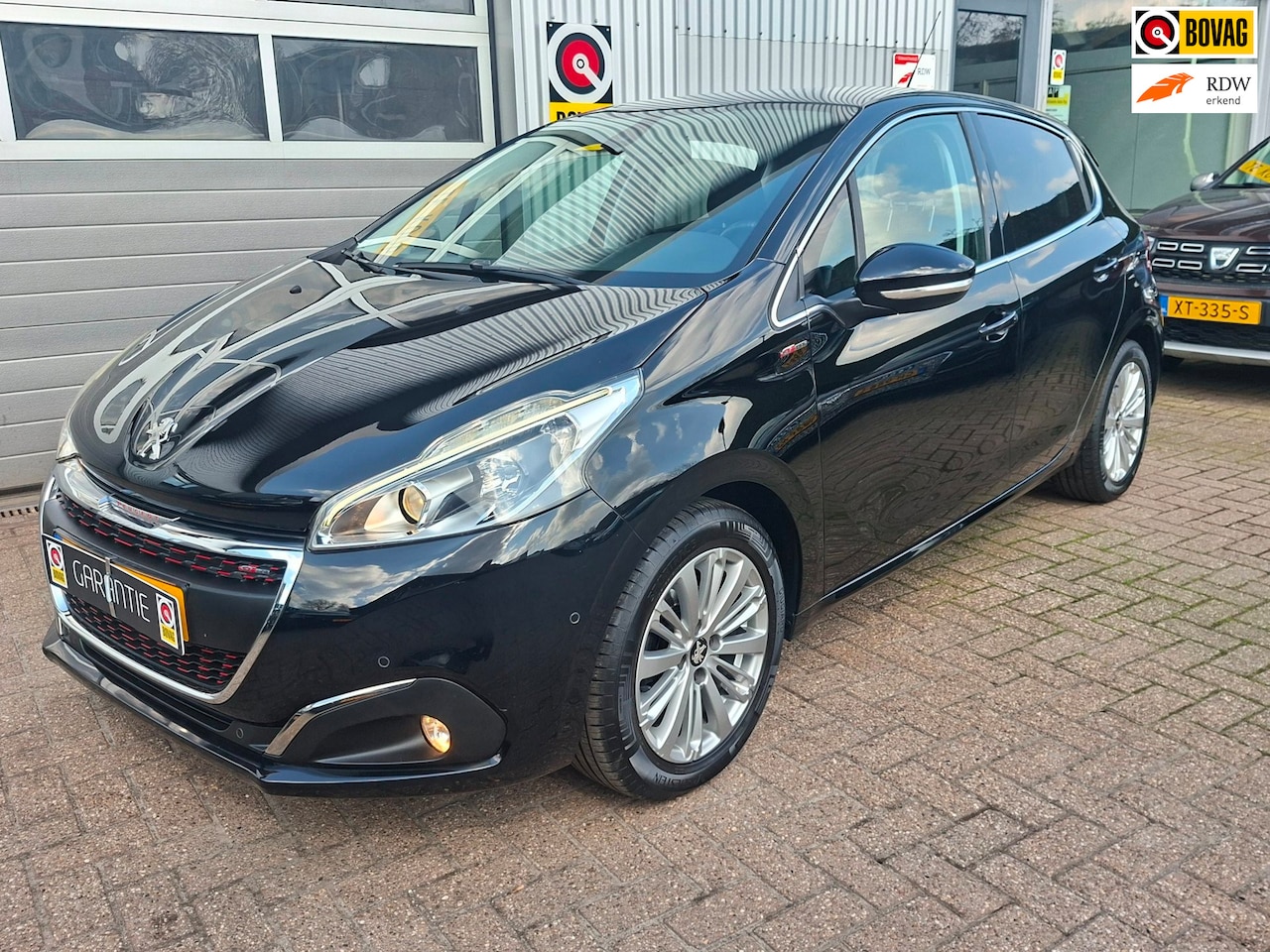 Peugeot 208 - Automaat Camera GT-Line Leer Navi Trekhaak - AutoWereld.nl