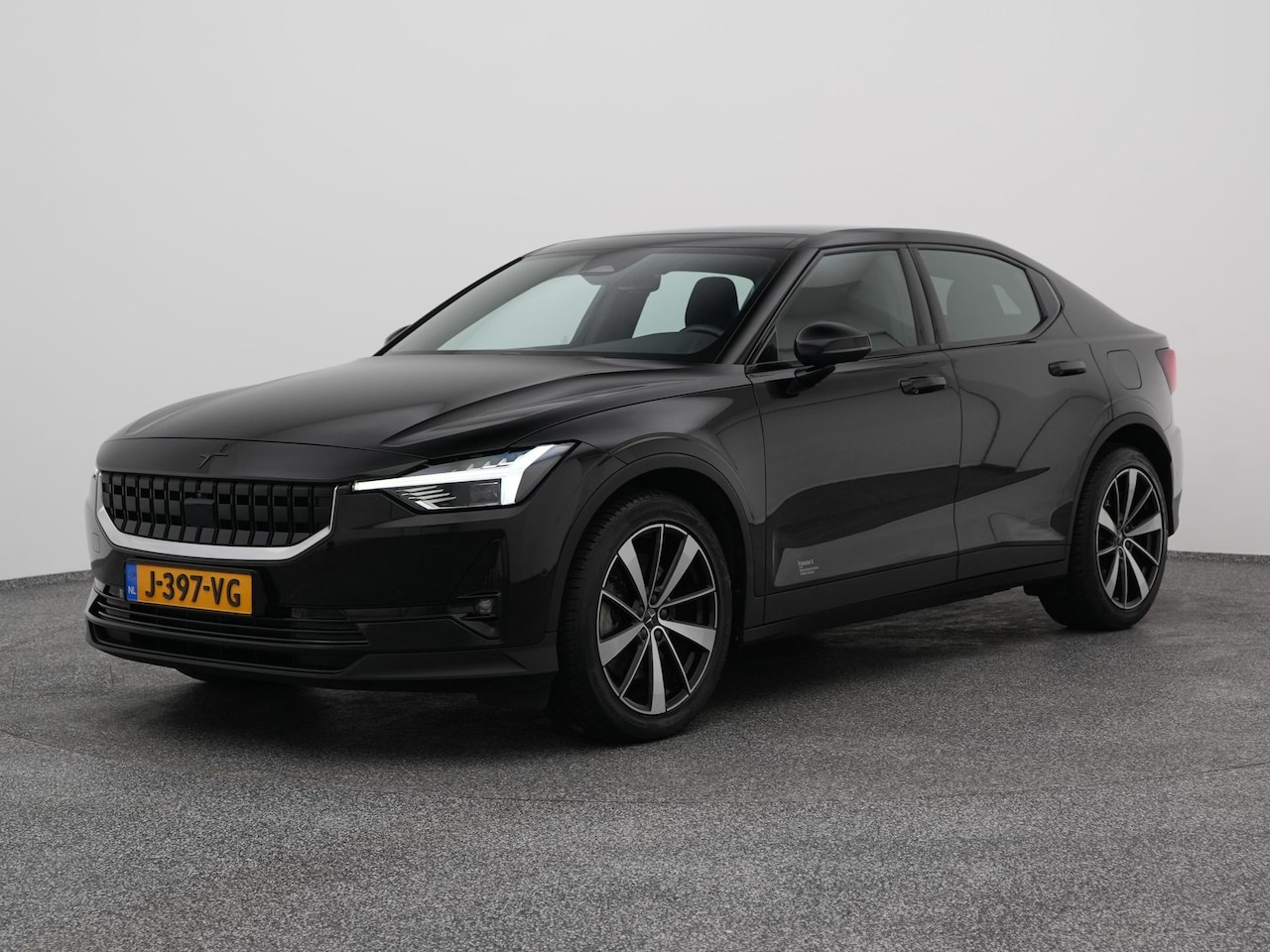 Polestar 2 - Long Range Dual Motor Launch Edition 78kWh | PANO | 360° | H&K | STOEL- EN STUURVERW. - AutoWereld.nl