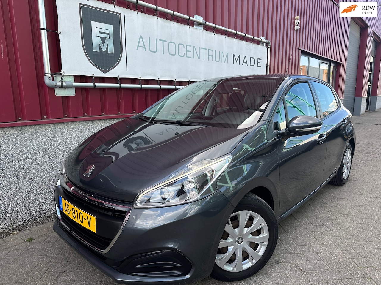Peugeot 208 - 1.2 PureTech Active // Automaat // Navi // PDC // Airco // 125 DKM NAP - AutoWereld.nl