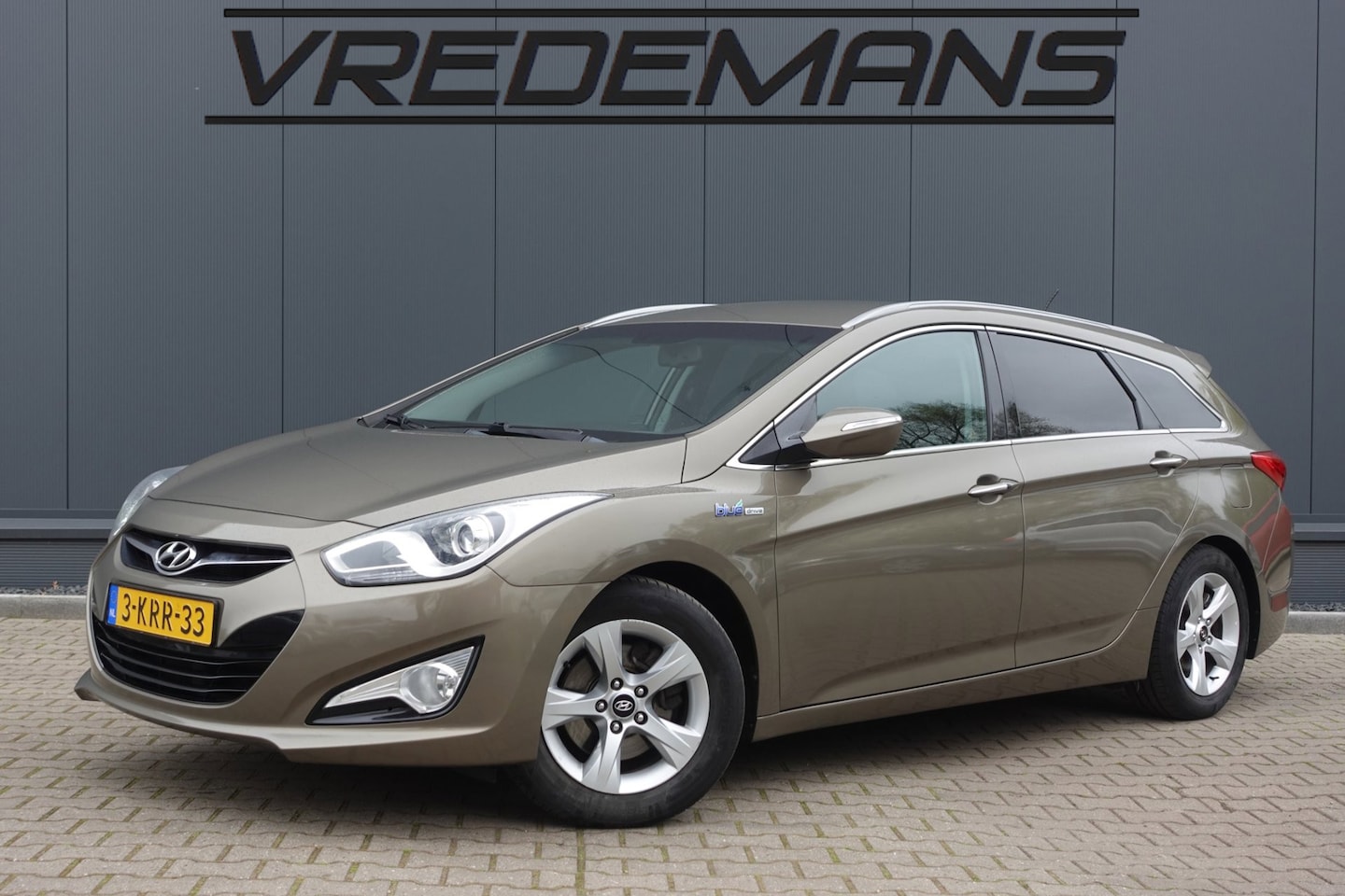 Hyundai i40 Wagon - 1.6 GDI Blue i-Vision 1.6 GDI Blue i-Vision - AutoWereld.nl